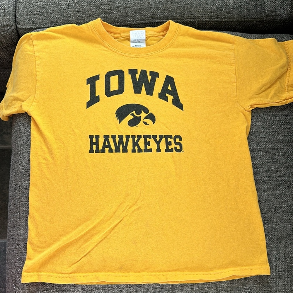 Iowa Hawkeyes Youth Boys Gold Medium Short Sleeve T-shirt